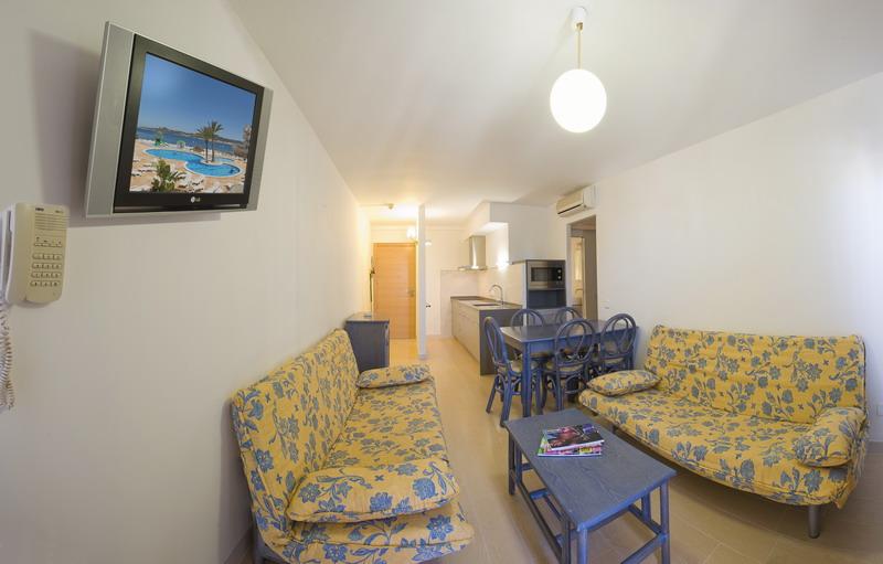 Playa Bella Apartments San Antonio  Eksteriør billede