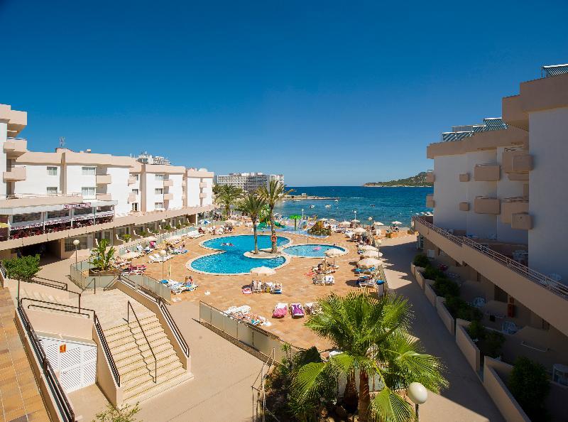 Playa Bella Apartments San Antonio  Eksteriør billede